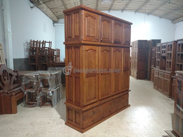 Placard de Algarrobo Grande de 2 Metros 4 Puertas y Baulera. Placares de Madera Precios y Modelos
