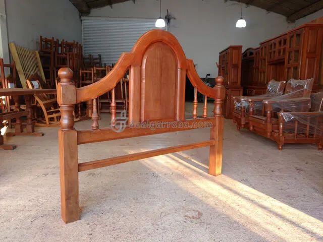 Cama de Algarrobo Estanciera