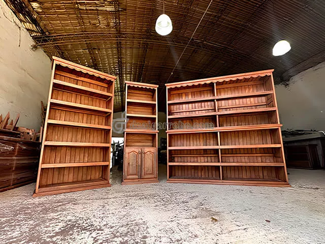 Biblioteca de algarrobo de 2,00 x 2,00