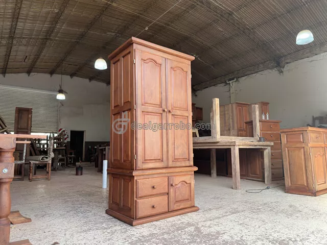 Ropero de Algarrobo de 1 Metro con 2 Puertas y Zapatero. Fbrica de Placares de Madera Modelos y Precios