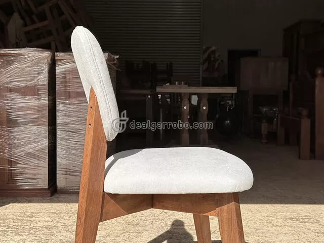 Silla de Algarrobo Moderna Modelo Delfina