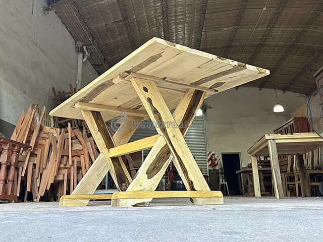 Mesa de Comedor de Guayubira Pata X