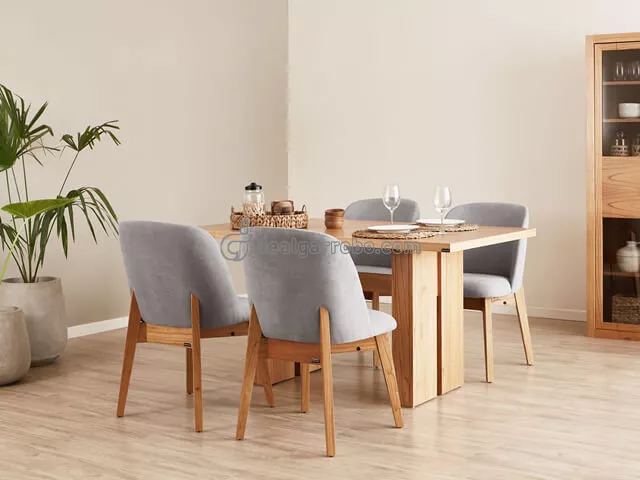 Silla de Comedor con Apoyabrazos y Respaldo Curvo Tapizado