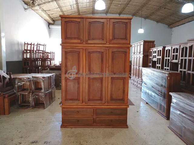 Placard de Algarrobo con 3 Puertas de 1,50 Metros. Fbrica de Placares de Madera. Modelos y Precios