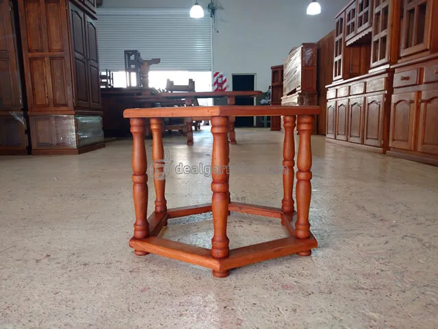 Mesa ratona de algarrobo exagonal vidrio