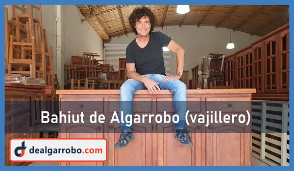 Bahiut de Algarrobo de 2 Metros con 4 Puertas. Fábrica de baiut, Vajilleros, Modulares y Cristaleros.