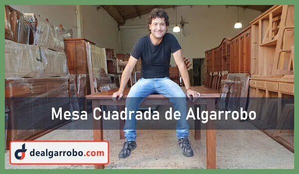 Mesa Cuadrada con 8 Sillas de Algarrobo Tapizadas Ergonómicas